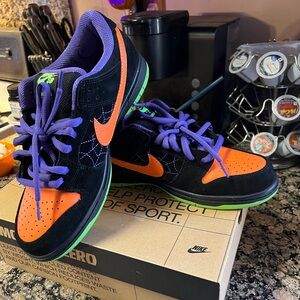 UA Nike SB Dunk Low “Halloween” shoes